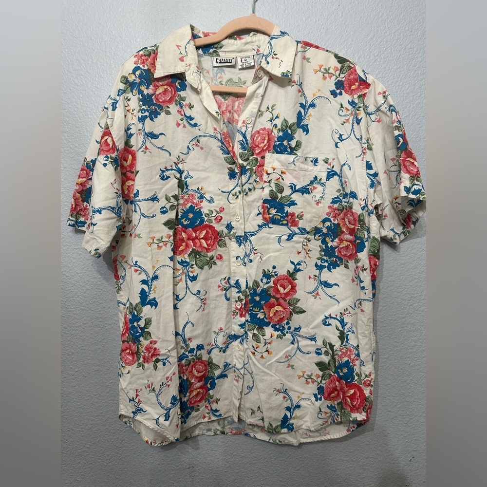 EUC Sz L Floral Print Button Down Shirt